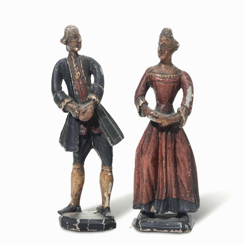 Due figure di gentiluomo e gentildonna in legno policromo.  Veneto XVIII secolo  - Auction Italian Dwellings - Cambi Casa d'Aste