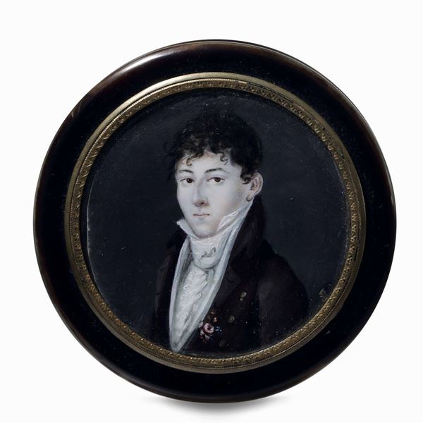 Tabacchiera con miniatura raffigurante ritratto di giovane gentiluomo. XIX secolo