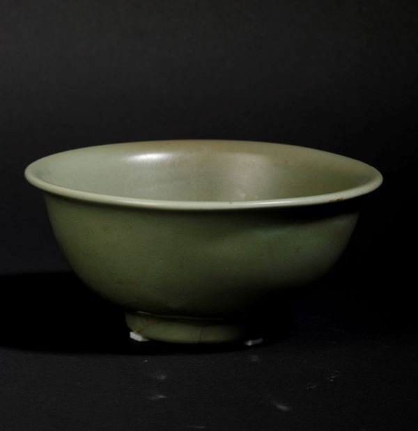 Ciotola in porcellana Longquan celadon, Cina, Cina, Dinastia Ming, XVI secolo