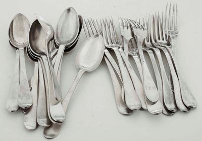 Insieme di Dodici Forchette e Dodici Cucchiai in Argento. XX Secolo