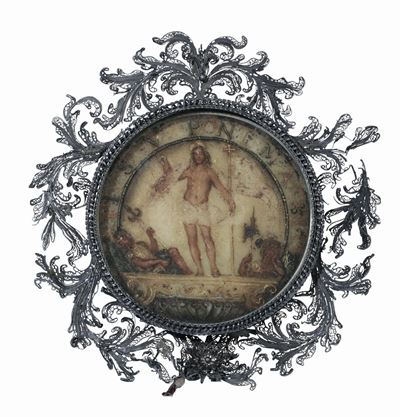 Medaglione in Cera Policroma Entro Cornice in Filigrana. Arte Italiana del XVIII Secolo