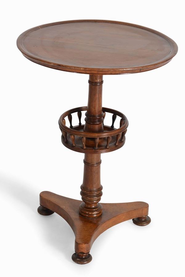 Tavolino con piano circolare e cestello, XIX secolo