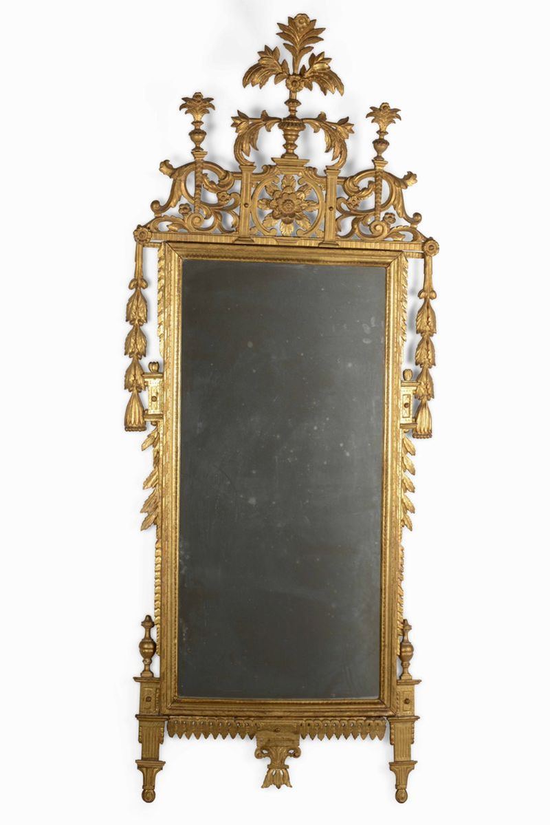 Specchiera Luigi XVI in legno intagliato e dorato, XVIII-XIX secolo  - Asta Antiquariato | Cambi Time - Cambi Casa d'Aste