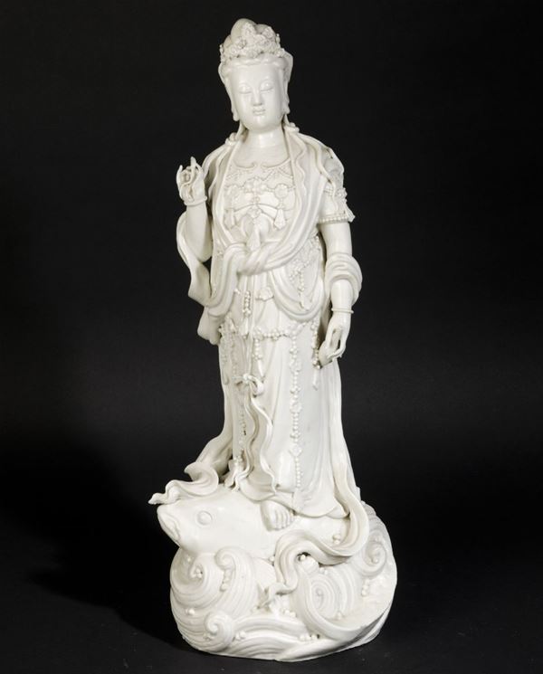 A porcelain Guanyin, China, 1900s