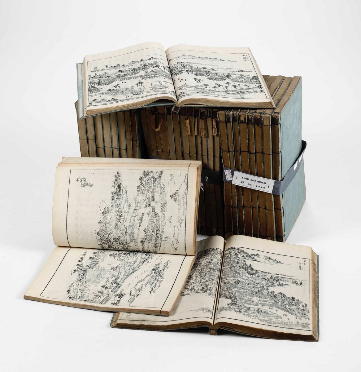 Giappone - Cultura nipponica Lotto di libri giapponesi, Seconda metà sec.  XIX - Asta Stampe, Incisioni Antiche, Carte geografiche e Libri