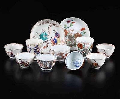 Lotto di Tazzine e Piattini. Cina e Giappone, XVIII-XIX Secolo