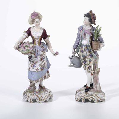 Coppia di Statuine Raffiguranti Giardinieri Germania, Turingia, Probabilmente Volkstedt, Fine del...