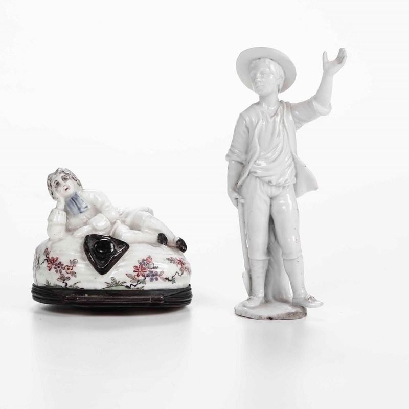 Una tabacchiera e una figurina Francia e Italia, XVIII secolo  - Asta Ceramiche | Cambi Time - Cambi Casa d'Aste