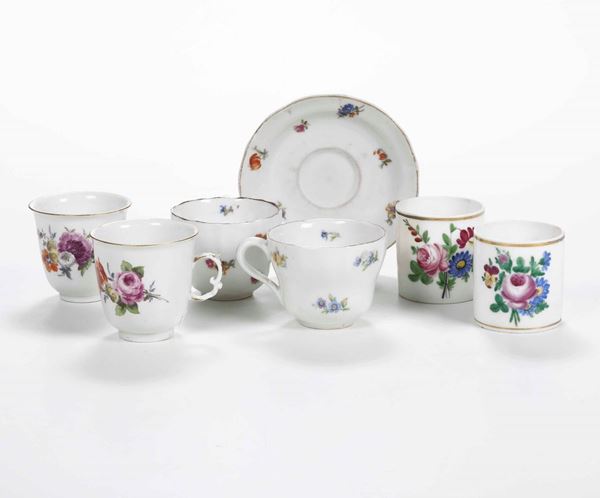 Tre coppie di tazze e un piattino Meissen, Doccia e Karlskrona (Svezia), XVIII - XX secolo