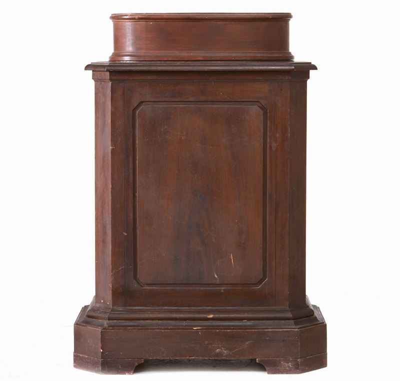 Mobile porta sculture in legno, XIX secolo  - Auction Antiques | Cambi Time - Cambi Casa d'Aste