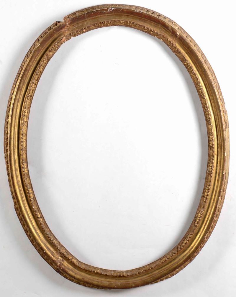 Antica cornice ovale in legno dorato  - Auction Antiques | Cambi Time - Cambi Casa d'Aste