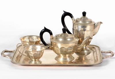 Servizio da Tè e Caffè in Metallo Argentato.