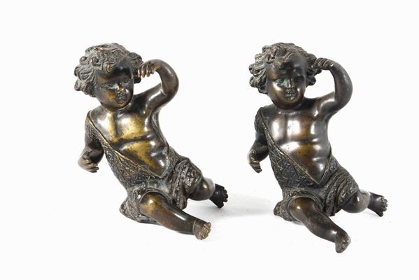 Coppia di putti in bronzo, XIX-XX secolo