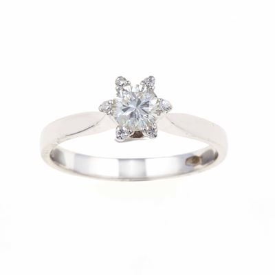 Anello con Diamante Taglio Brillante di Ct 0.30