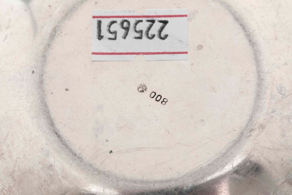 Sette Ciotole in Argento Argenteria Italiana del XX Secolo.