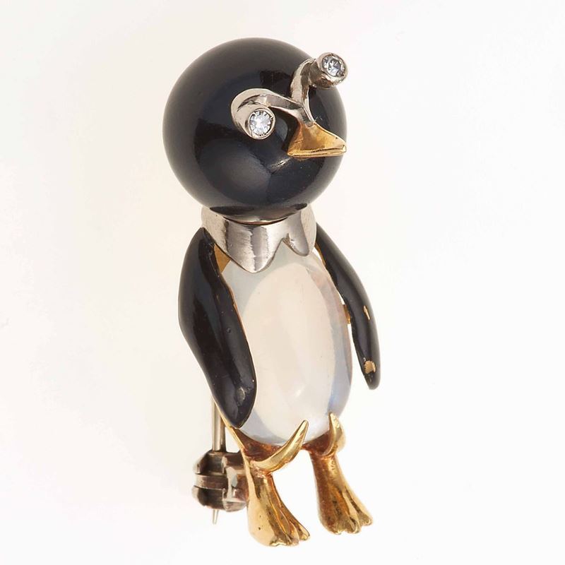 Spilla pinguino in onice e clair de lune  - Auction Spring Jewels - I - Cambi Casa d'Aste