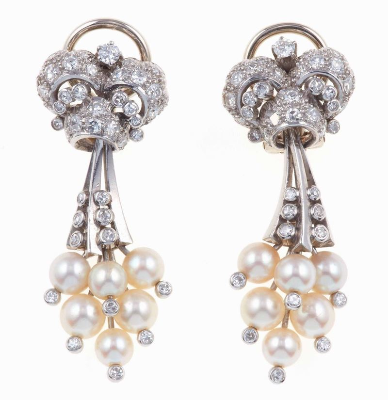 Orecchini pendenti con perle coltivate e diamanti  - Auction Spring Jewels - I - Cambi Casa d'Aste