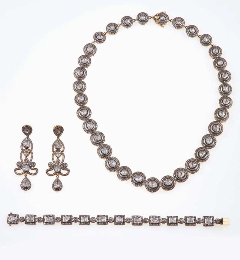 Parure composta da girocollo, bracciale ed orecchini con diamanti taglio flat  - Auction Fine Coral Jewels - II - Cambi Casa d'Aste