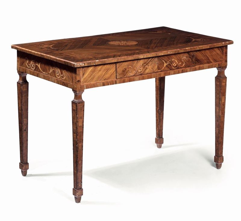 Scrittoio in legno lastronato e intarsiato, XVIII-XIX secolo  - Asta Dimore Italiane - Cambi Casa d'Aste