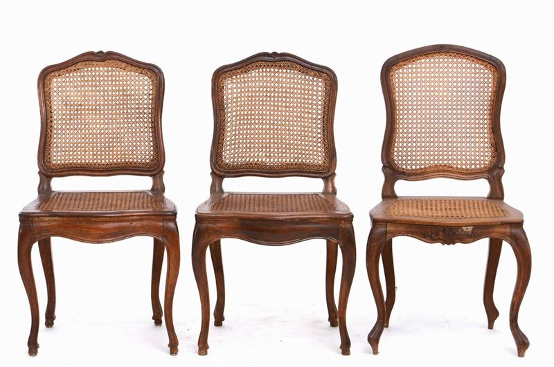 Tre sedie Luigi XV genovesi in paglia di Vienna  - Auction Furnishings from Italian Villas | Cambi Time - Cambi Casa d'Aste