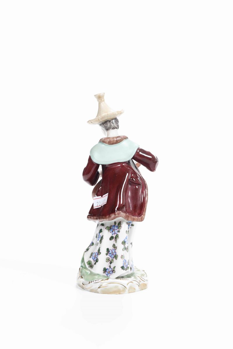 Figurina di Cinesina con Mandolino Germania, Sassonia, Manifattura di Potschappel, XX Secolo