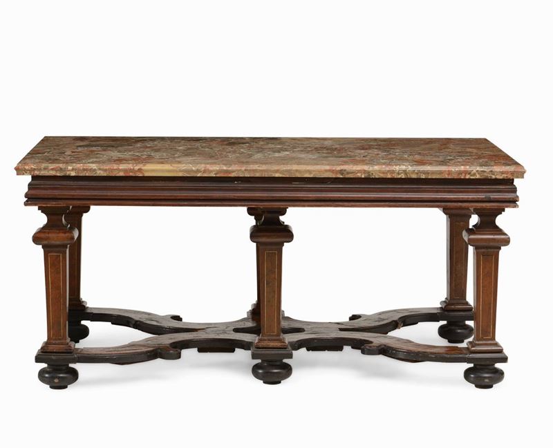 Grande tavolo in noce composto da elementi antichi  - Asta Antiquariato | Cambi Time - Cambi Casa d'Aste