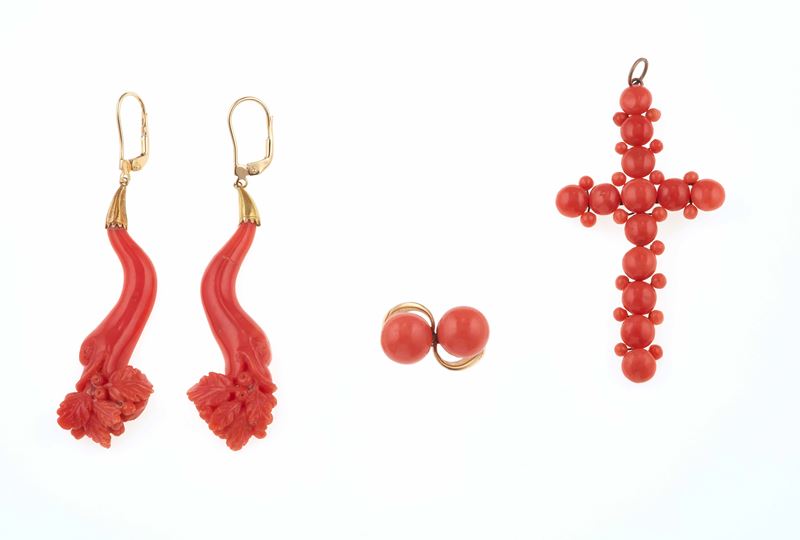 Lot of coral jewels  - Auction Summer Jewels | Cambi Time - Cambi Casa d'Aste