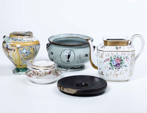 Maioliche e porcellane diverse, XVII - XX secolo