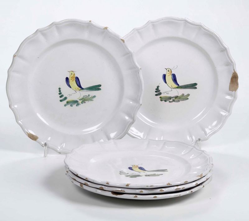 Quindici piatti decorati con uccellino Italia del nord, XX secolo  - Asta Ceramiche e Vetri | Cambi Time - Cambi Casa d'Aste