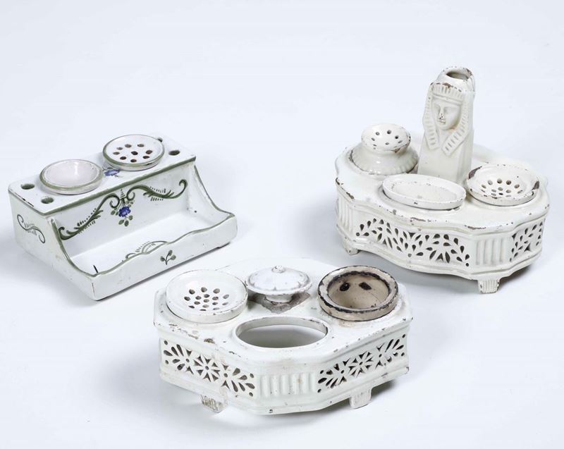 Tre calamai Probabilmente Pesaro e manifattura indeterminata, metà del XIX secolo  - Asta Ceramiche | Cambi Time - Cambi Casa d'Aste