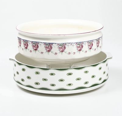 Due Bacinelle Società Ceramica Italiana Laveno e Richard Ginori Milano, Fine XIX e Inizio XX Seco...