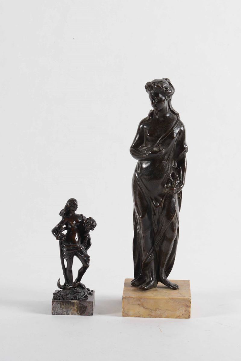 Due antichi bronzi con allegorie  - Asta Antico e Moderno: 290 lotti da un affidamento privato | Cambi Time - Cambi Casa d'Aste