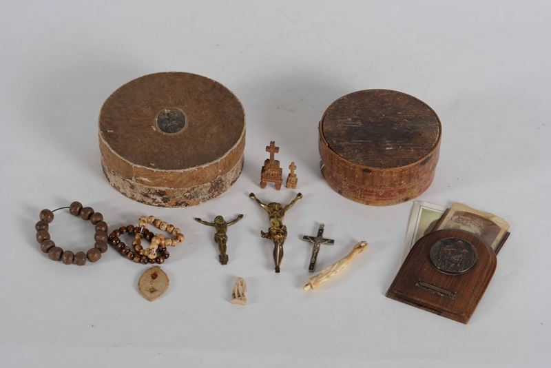 Due antiche scatole monastiche  - Auction Antique February | Cambi Time - Cambi Casa d'Aste