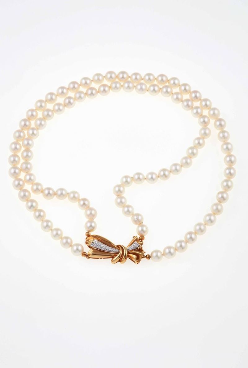 Collana a due fili di perle coltivate  - Asta Spring Jewels - I - Cambi Casa d'Aste