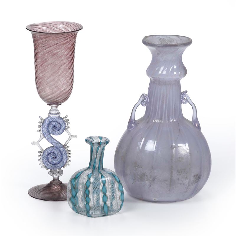 Lotto di un bicchiere ed una boccetta in vetro di Murano  - Auction Fine Art February | Cambi Time - Cambi Casa d'Aste