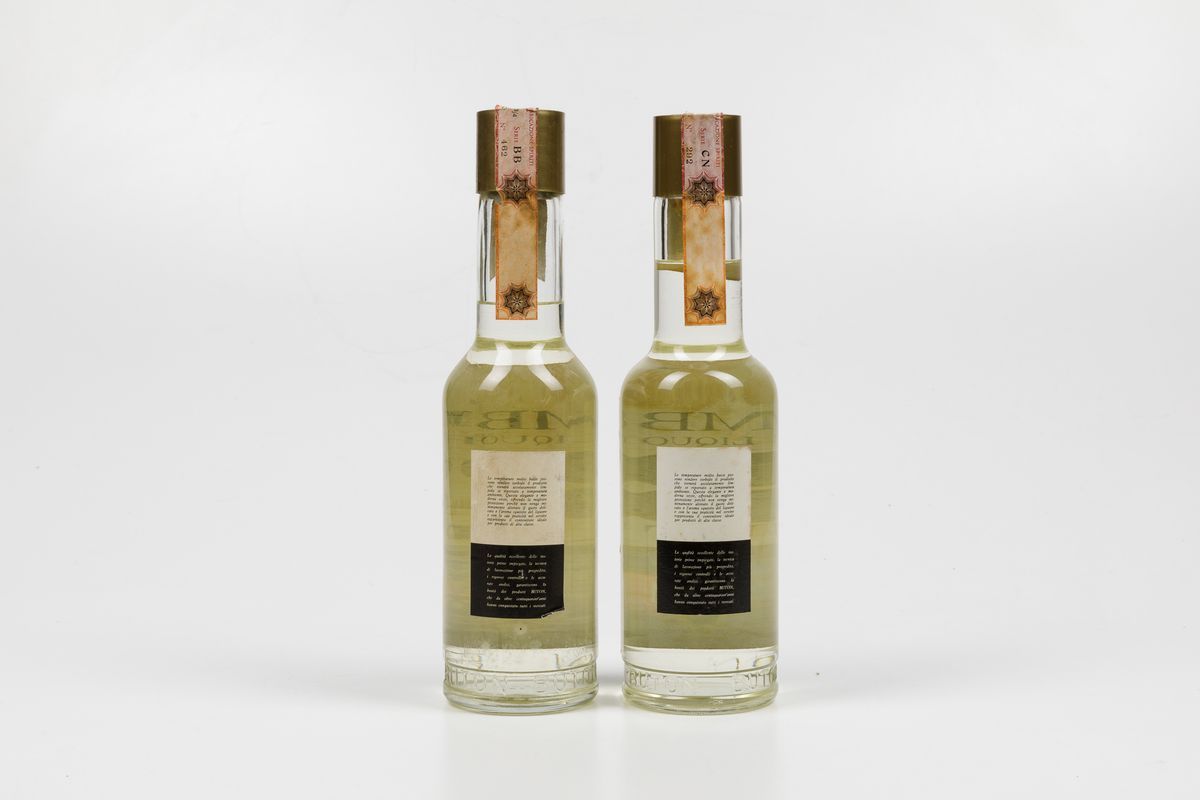Buton, Sambuca