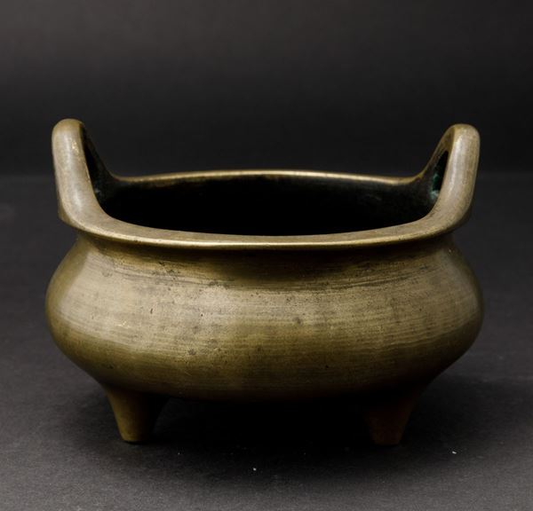 A bronze censer, China, Qing Dynasty, 1800s