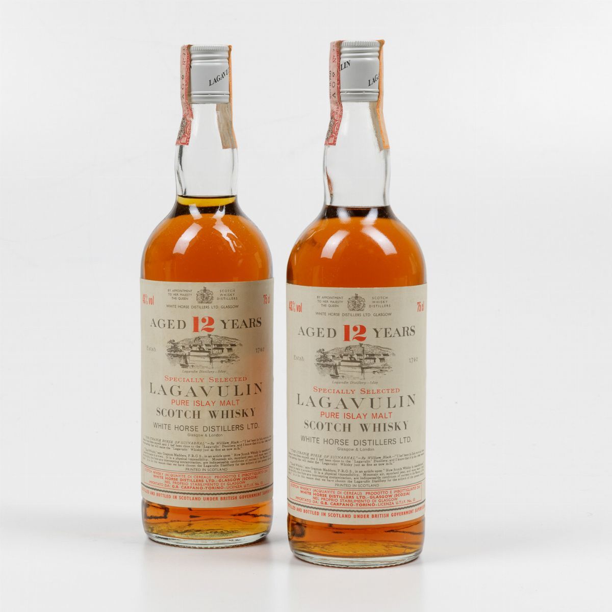 Lagavulin, White Horse Distillers, Pure Islay Malt Scotch Whisky 12 Years Old