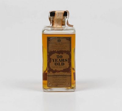 Justerini & Brooks, Finest Malt Scotch Whisky 20 Years Old Decanter