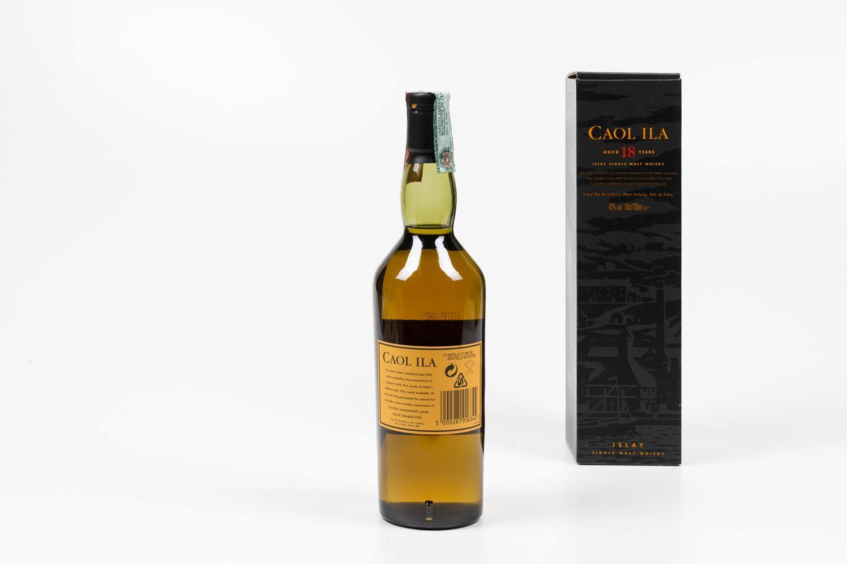 Caol Ila, Islay Single Malt Whisky 18 Years