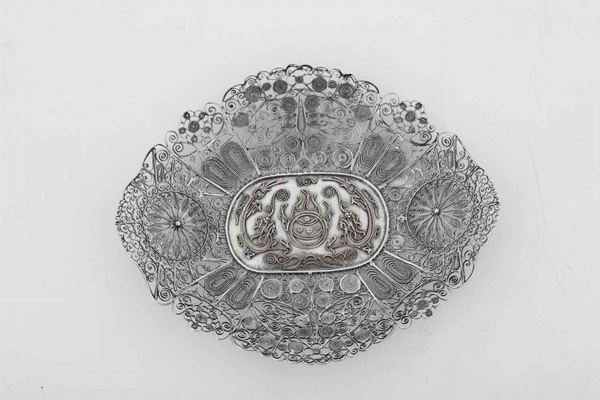 A silver filigree tray, China, Qing Dynasty
