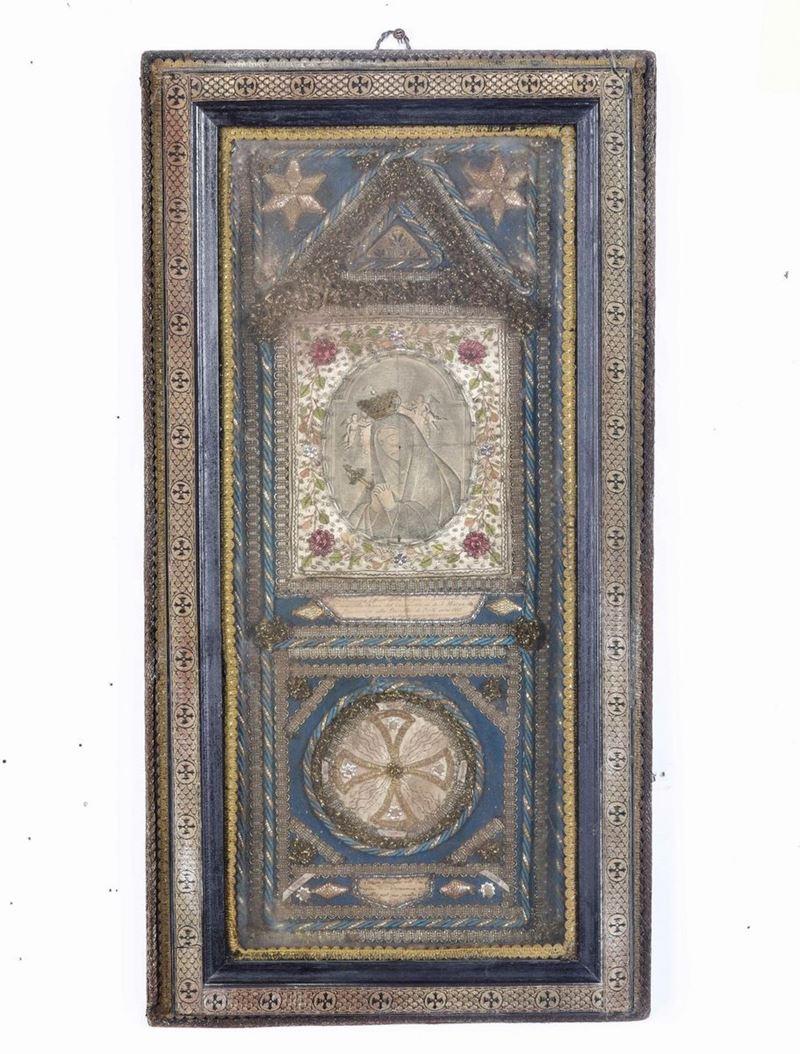 Reliquiario in stoffa e filo d'argento. Italia inizio XIX secolo  - Auction From Lombard mansions - Cambi Casa d'Aste