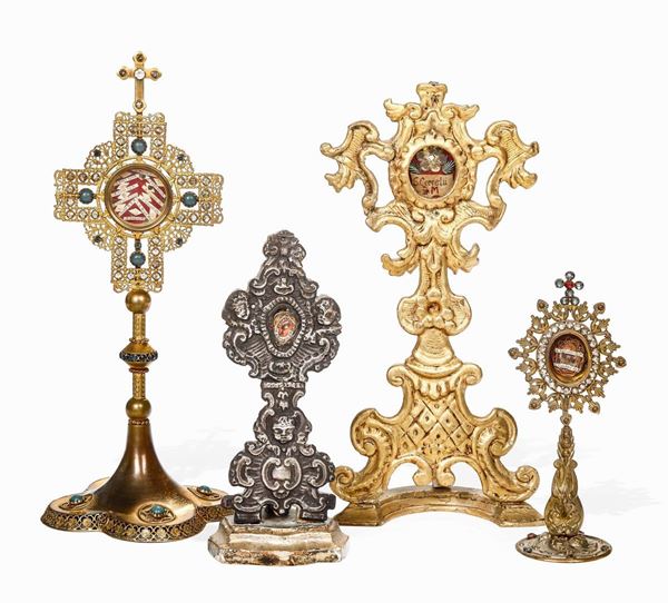 Quattro reliquiari diversi Legno, metallo dorato e argentato, pietre dure Manifatture differenti del XVIII-XIX secolo
