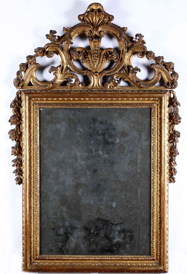 Grande specchiera in legno intagliato e dorato, XIX-XX secolo
