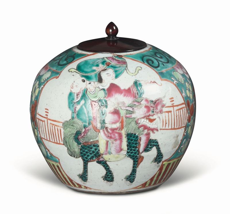 Vaso con coperchio, Cina, dinastia Qing, XIX secolo  - Asta Dimore Italiane - Cambi Casa d'Aste
