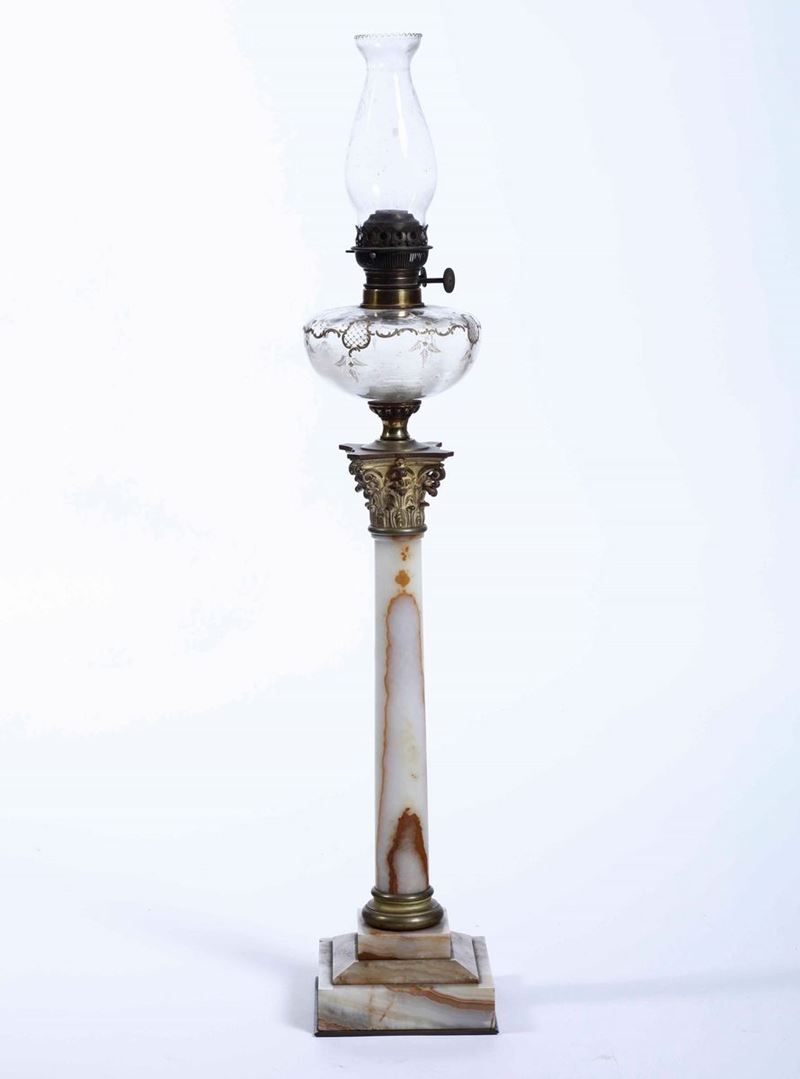 Lampada in onice, XIX secolo  - Asta Antiquariato | Cambi Time - Cambi Casa d'Aste