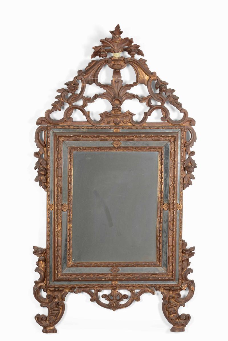 Specchiera in legno dorato, Piemonte XVIII secolo  - Auction Artworks and Furniture from Lombard private Mansions - Cambi Casa d'Aste