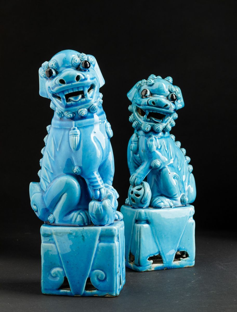 Coppia di Leoncini in Porcellana Monocroma Turchese, Cina, Dinastia Qing, XIX Secolo