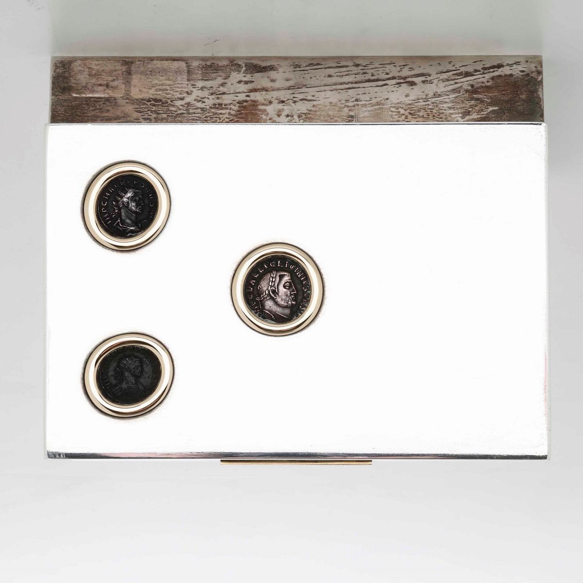 Scatola da Tavolo, Maison Bulgari 1916 Argento Sterling, Legno e Monete in Bronzo Argentiere Osca...