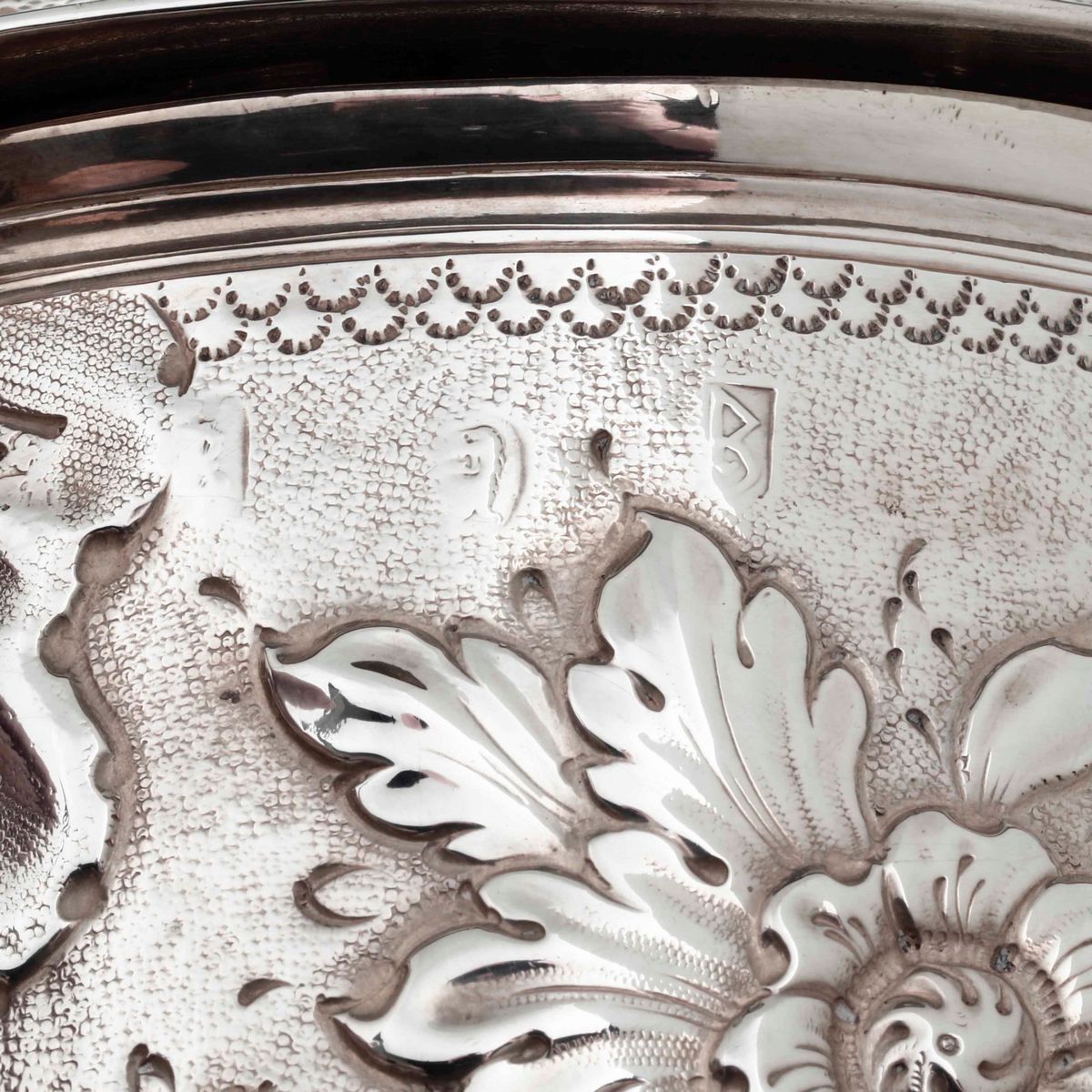 Grande Tankard. Argento Fuso, Sbalzato e Dorato. Inghilterra XIX-XX Secolo, Marchi della Città di...